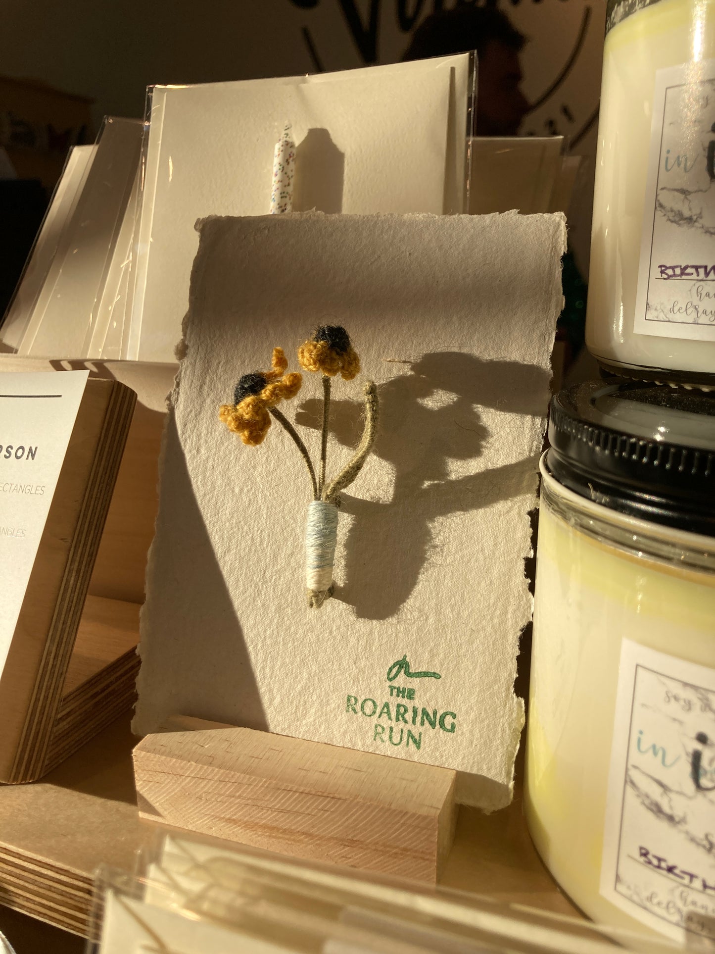 Mini Black-Eyed Susan Pin