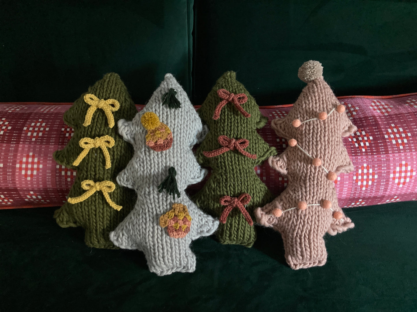 Knit Christmas Tree Pillow