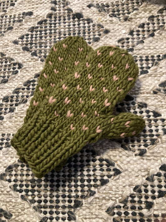 Little Hearts Mittens